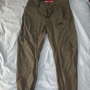 Dark green Nike joggers